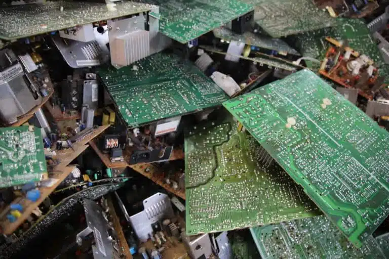 There’s a safer, cleaner way to recover rare-earth metals from old phones and laptops