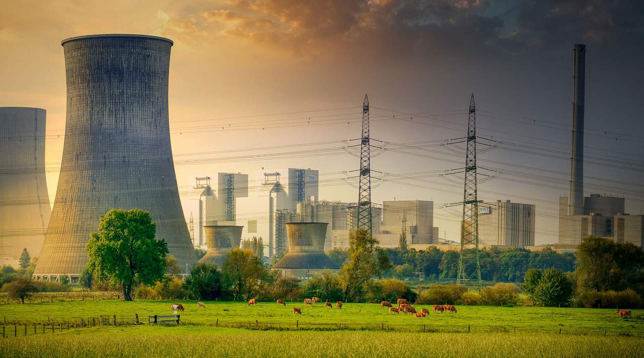 Nuclear energy can help make UK electricity green by 2035