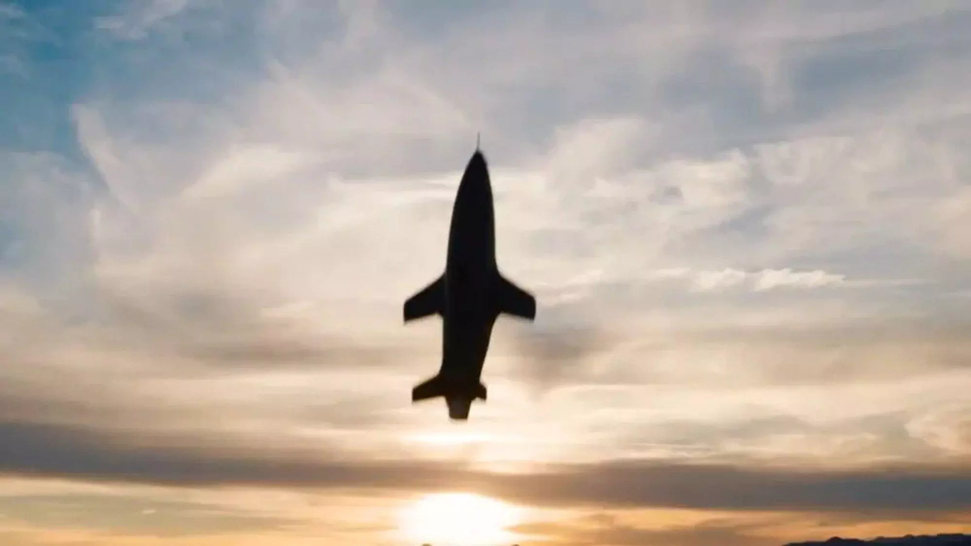 An American defense contractor's new missile has sparked online debate, with some claiming it features an engine made in China. Photo: X/ethan_thorn2003