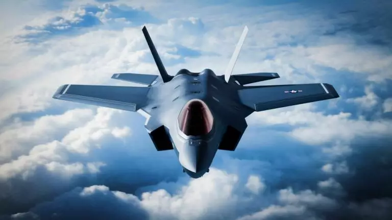 “Game-Changer” – Trump Unleashes the Ultimate F-35 Successor for the US Air Force “Game-Changer” – Trump Unleashes the Ultimate F-35 Successor for the US Air Force