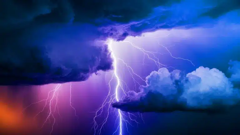 Unleashed from Above: These Storm Clouds Emit Mind-Boggling Gamma Radiation Waves "Unleashed from Above: These Storm Clouds Emit Mind-Boggling Gamma Radiation Waves"