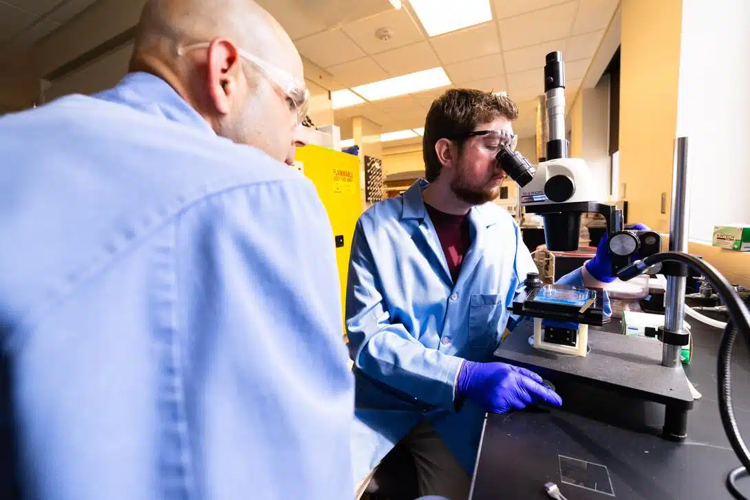 “Robots Can Feel Now”: New Color-Changing Skins Let Machines React ...