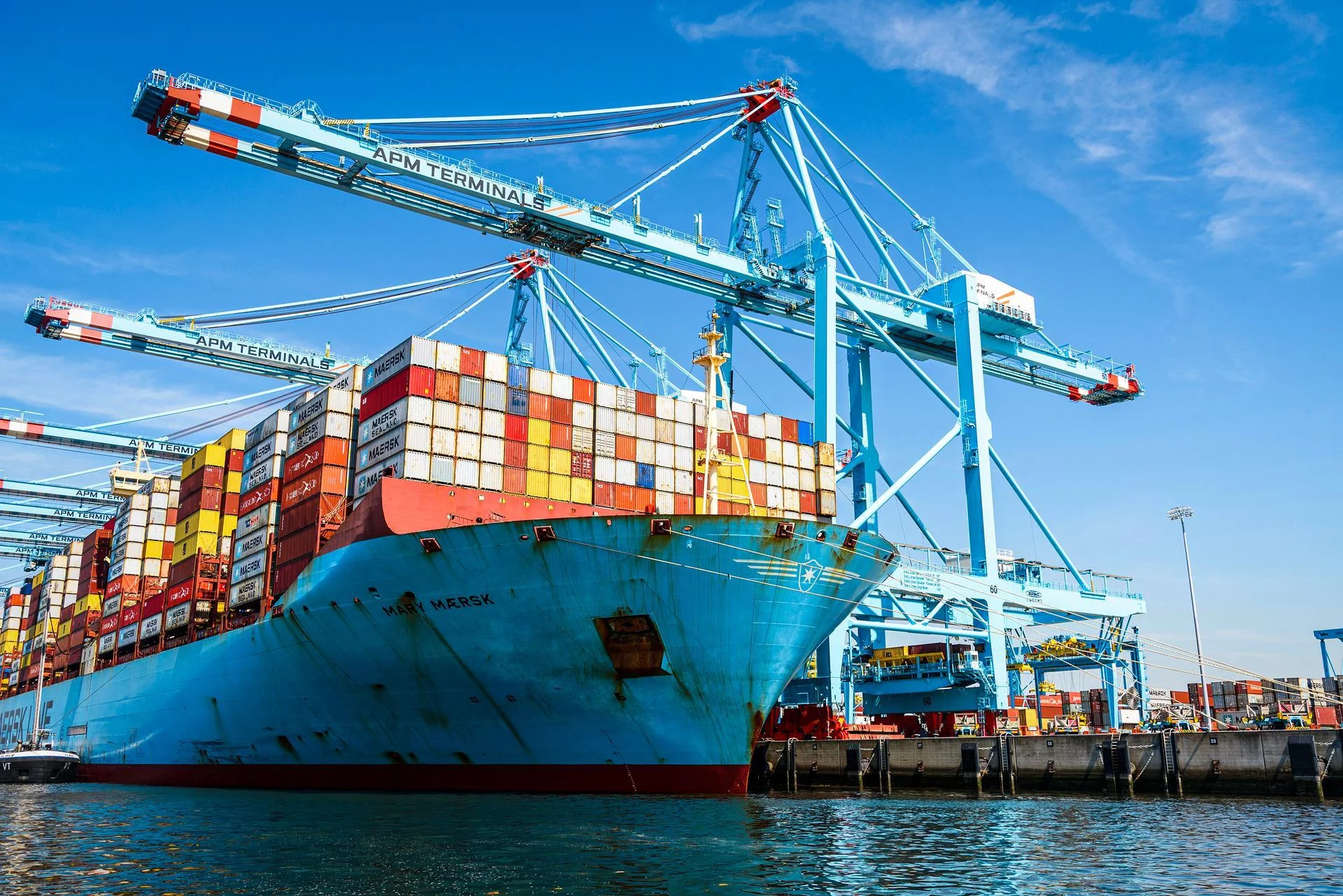 Improving port logistics planning could significantly reduce fuel consumption