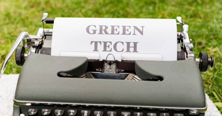 A startup seeks to replace plastic straws with a type of grass environmental technology innovation