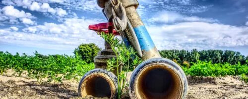 Fast-depleting groundwater sources must be protected worldwide