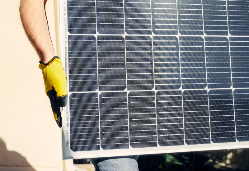 A new device harnesses shadows to generate electricity