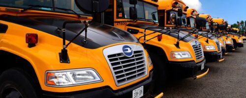 Electric school buses benefit both the climate and students’ health